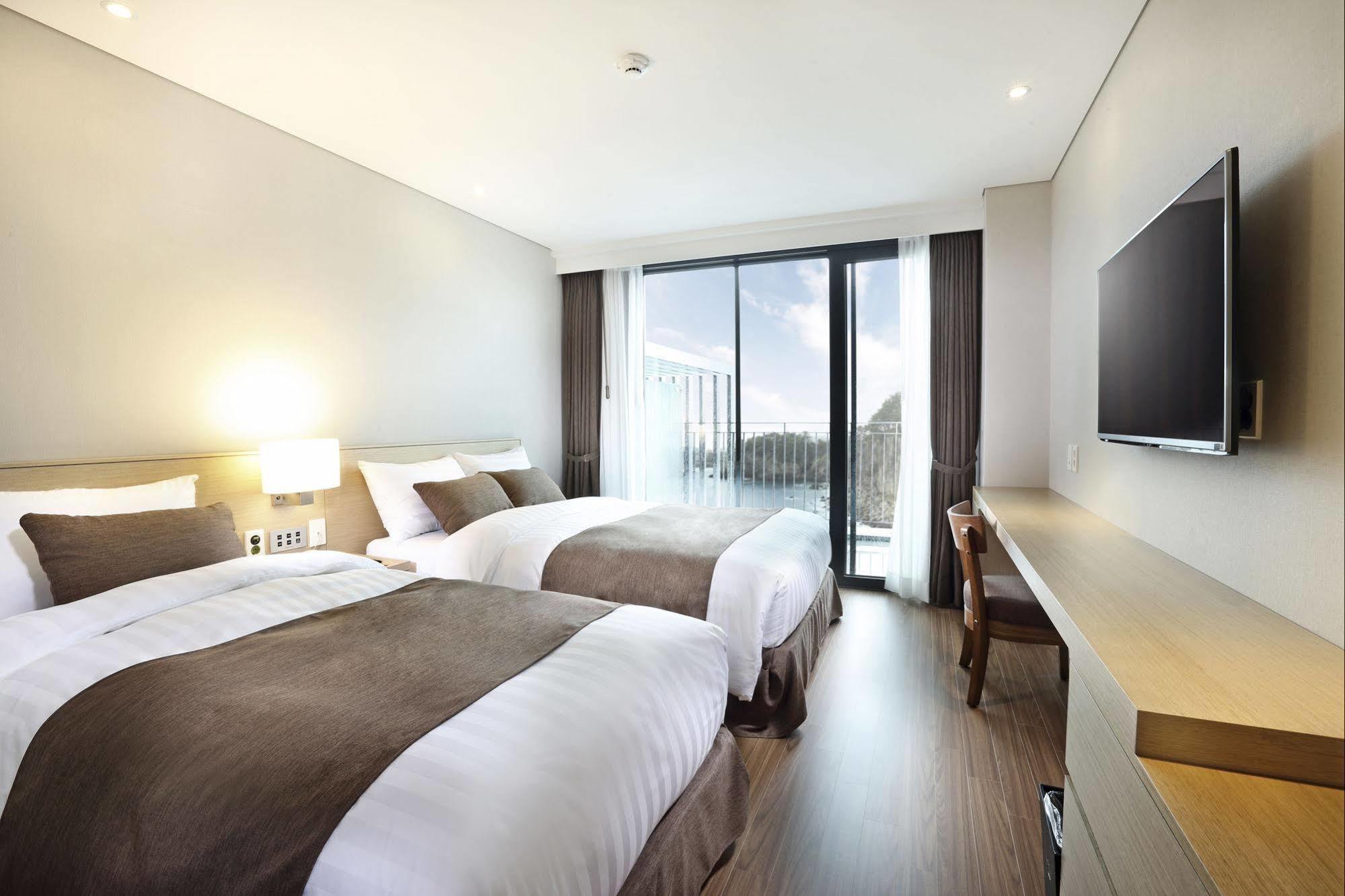 Hotel Fine Seogwipo Zewnętrze zdjęcie